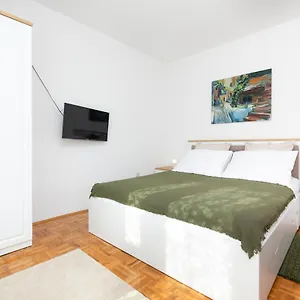 https://studio-point-of-view.primorje-gorskikotar.com