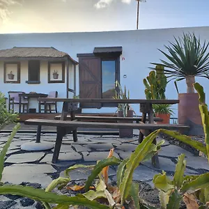 https://casita-masdache.in-canary-islands.com